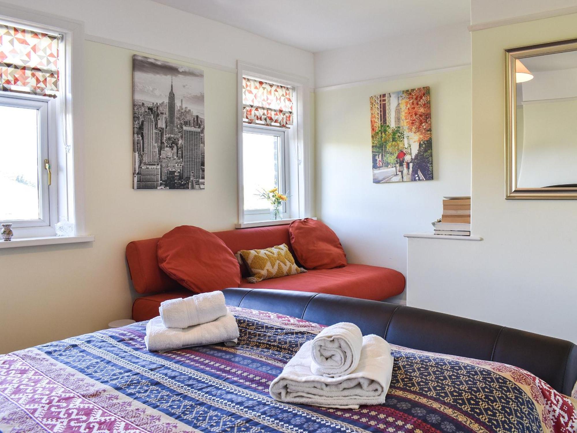 Holme Valley Cottage โฮล์มเฟิร์ธ ภายนอก รูปภาพ